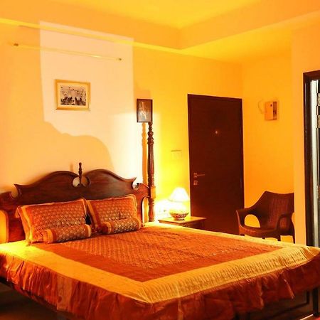 Saket Inn Jaipur Extérieur photo