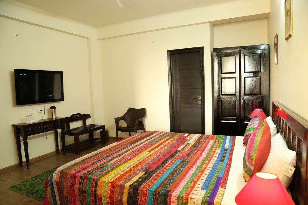 Saket Inn Jaipur Extérieur photo