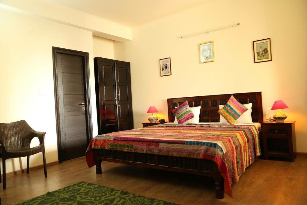 Saket Inn Jaipur Extérieur photo