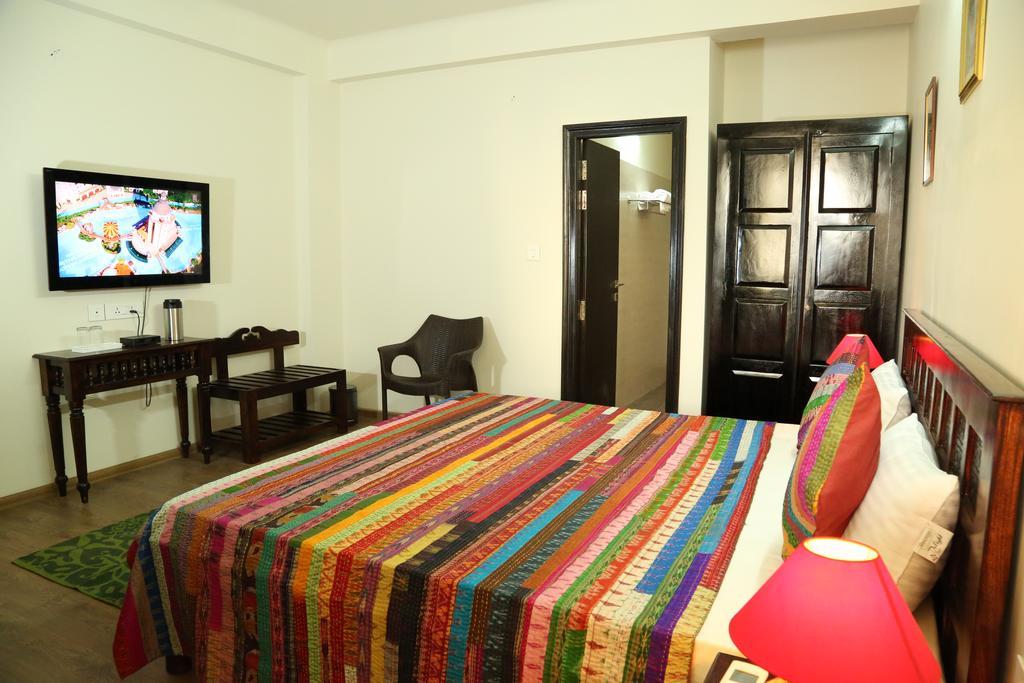 Saket Inn Jaipur Extérieur photo